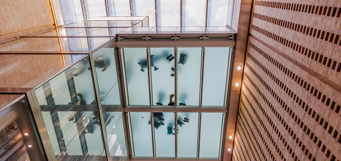 Unified Cloud Transformation for a Global Manufacturing Leader